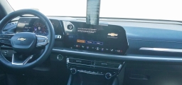 Chevrolet Traverse FWD LT 4dr 2026