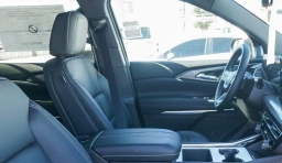 Chevrolet Traverse FWD LT 4dr 2026