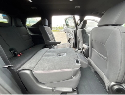 Chevrolet Traverse FWD LT 4dr 2026