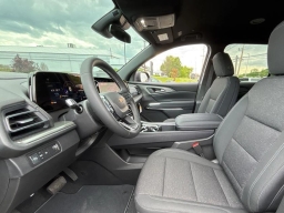 Chevrolet Traverse FWD LT 4dr 2026