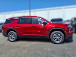 Chevrolet Traverse FWD LT 4dr 2026
