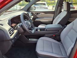 Chevrolet Traverse FWD LT 4dr 2026