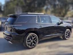 Chevrolet Traverse FWD High Country 4dr 2026