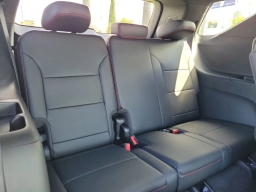 Chevrolet Traverse FWD RS 4dr 2026