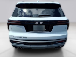 Chevrolet Traverse AWD LT 4dr 2026