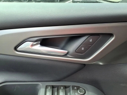 Chevrolet Traverse AWD LT 4dr 2026