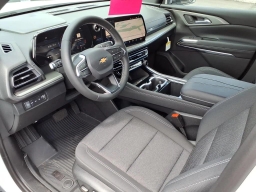 Chevrolet Traverse AWD LT 4dr 2026