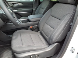 Chevrolet Traverse AWD LT 4dr 2026