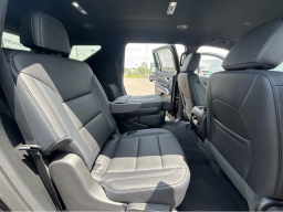 Chevrolet Traverse AWD LT 4dr 2026