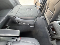Chevrolet Traverse AWD LT 4dr 2026