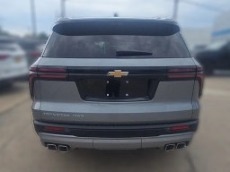 Chevrolet Traverse AWD LT 4dr 2026