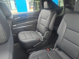 Chevrolet Traverse AWD LT 4dr 2026