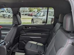 Chevrolet Traverse AWD Z71 4dr 2026