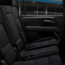 Chevrolet Suburban LS 2WD 4dr 2026