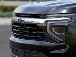 Chevrolet Suburban LS 2WD 4dr 2026