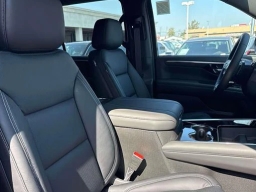 Chevrolet Suburban LS 2WD 4dr 2026