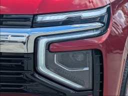 Chevrolet Suburban LS 2WD 4dr 2026