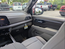 Chevrolet Suburban LS 2WD 4dr 2026
