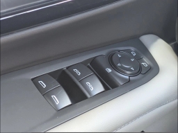 Chevrolet Suburban LS 2WD 4dr 2026