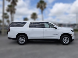 Chevrolet Suburban LS 2WD 4dr 2026