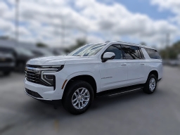 Chevrolet Suburban LS 2WD 4dr 2026