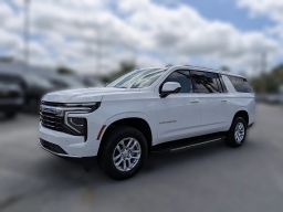 Chevrolet Suburban LS 2WD 4dr 2026
