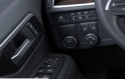 Chevrolet Suburban LS 2WD 4dr 2026