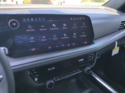 Chevrolet Suburban LS 2WD 4dr 2026