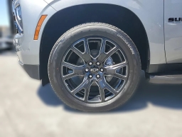 Chevrolet Suburban LT 2WD 4dr 2026