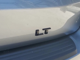 Chevrolet Suburban LT 2WD 4dr 2026