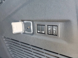 Chevrolet Suburban LT 2WD 4dr 2026