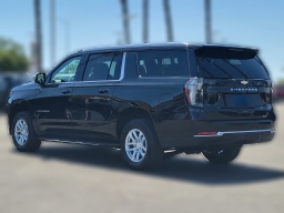 Chevrolet Suburban LT 2WD 4dr 2026