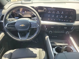 Chevrolet Suburban LT 2WD 4dr 2026