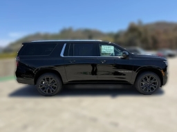 Chevrolet Suburban LT 2WD 4dr 2026