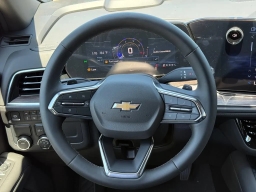 Chevrolet Suburban LT 2WD 4dr 2026
