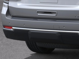 Chevrolet Suburban LT 2WD 4dr 2026