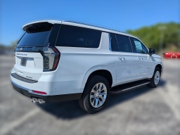 Chevrolet Suburban Premier 2WD 4dr 2026