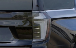 Chevrolet Suburban Premier 2WD 4dr 2026