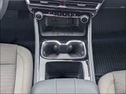 Chevrolet Suburban Premier 2WD 4dr 2026