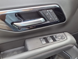 Chevrolet Suburban Premier 2WD 4dr 2026