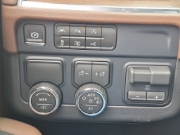 Chevrolet Suburban High Country 2WD 4dr 2026