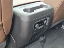 Chevrolet Suburban High Country 2WD 4dr 2026
