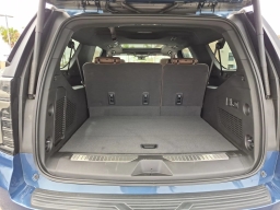 Chevrolet Suburban High Country 2WD 4dr 2026