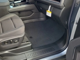 Chevrolet Tahoe LS 2WD 4dr 2026