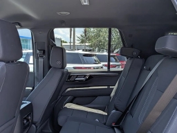 Chevrolet Tahoe LS 2WD 4dr 2026