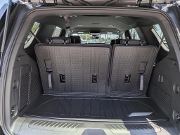 Chevrolet Tahoe LS 2WD 4dr 2026