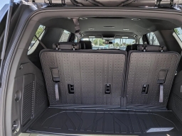 Chevrolet Tahoe LS 2WD 4dr 2026