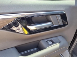 Chevrolet Tahoe Premier 2WD 4dr 2026