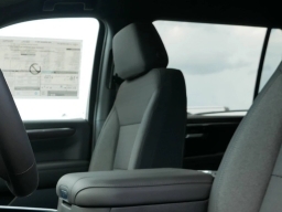 Chevrolet Suburban LS 4WD 4dr 2026