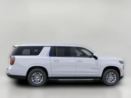 Chevrolet Suburban LS 4WD 4dr 2026